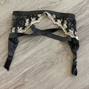 Victoria’s Secret beaded suspenders small